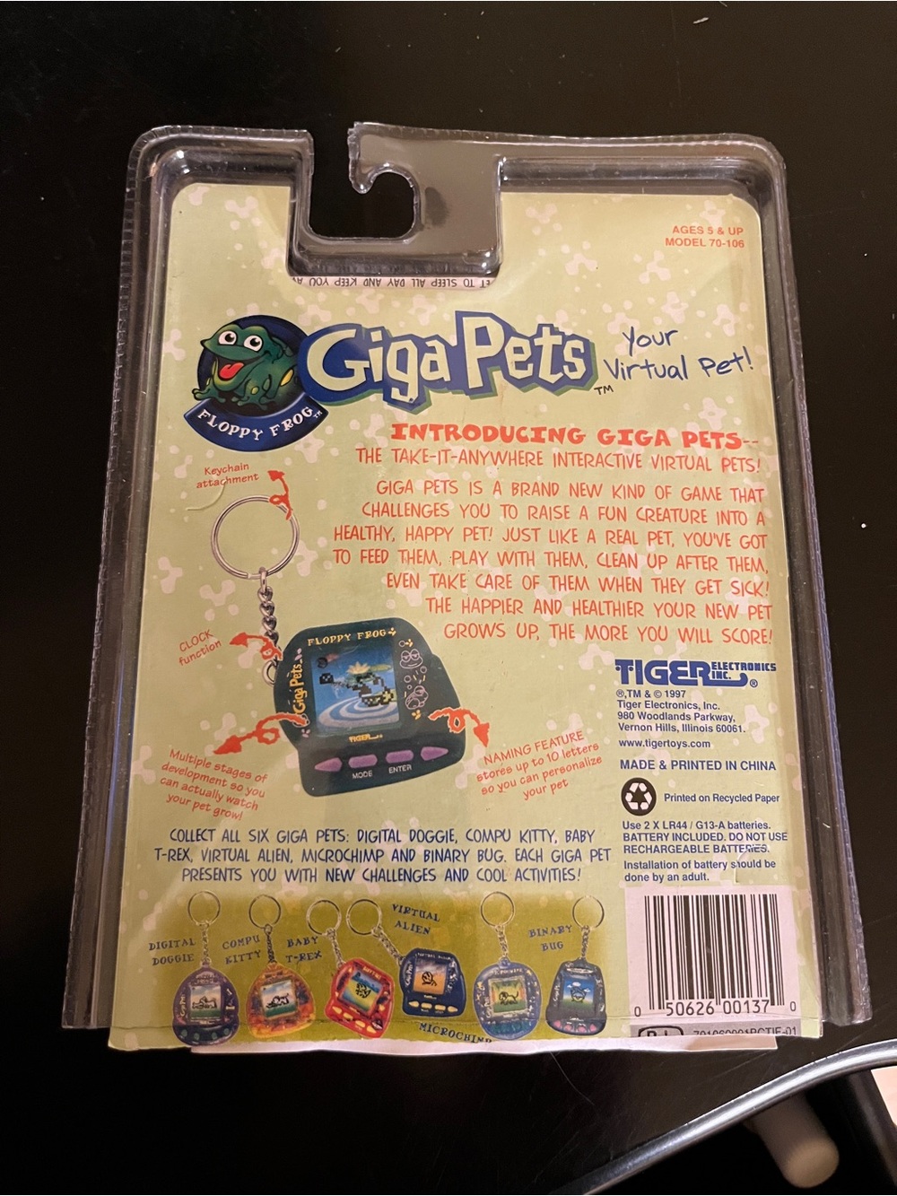 Vintage 1997 NIOP Working Giga Pets Floppy Frog Virtual Pet clip on-Tiger Elec - Picture 2 of 9